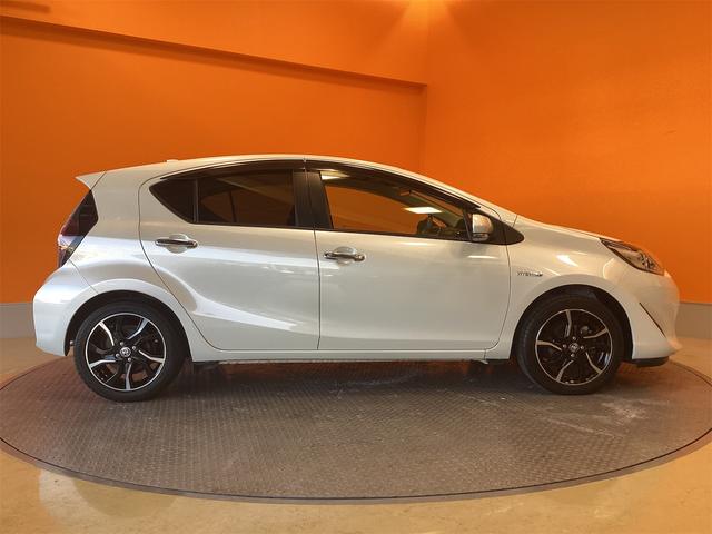 アクア Ｓスタイルブラック　バックカメラ　ナビ　ＴＶ　クリアランスソナー　レーンアシスト　衝突被害軽減システム　アルミホイール　オートマチックハイビーム　オートライト　スマートキー　アイドリングストップ（18枚目）