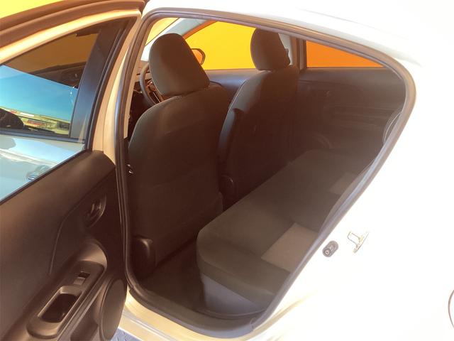 アクア Ｓスタイルブラック　バックカメラ　ナビ　ＴＶ　クリアランスソナー　レーンアシスト　衝突被害軽減システム　アルミホイール　オートマチックハイビーム　オートライト　スマートキー　アイドリングストップ（31枚目）