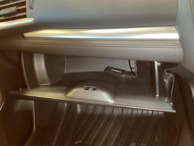 フィットハイブリッド Ｌパッケージ　ハイブリッド　ＥＴＣ　バックカメラ　ナビ　ＴＶ　オートクルーズコントロール　オートライト　ＬＥＤヘッドランプ　スマートキー　ＡＴ　盗難防止システム　衝突安全ボディ　ＣＤ　ＤＶＤ再生（58枚目）