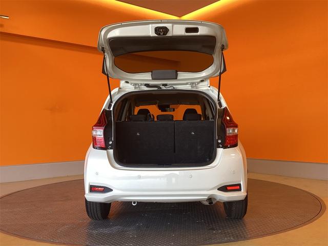 ノート Ｘ　ＥＴＣ　ナビ　ＴＶ　クリアランスソナー　レーンアシスト　衝突被害軽減システム　オートライト　スマートキー　アイドリングストップ　電動格納ミラー　ＣＶＴ　盗難防止システム　衝突安全ボディ（21枚目）