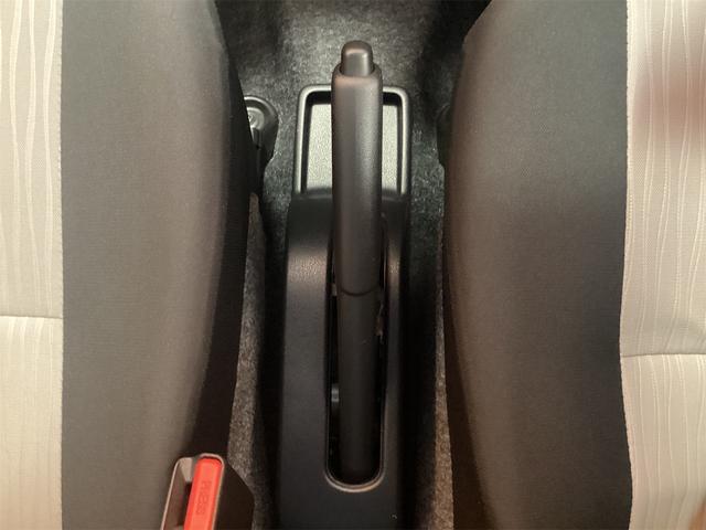 ダイハツ ミライース 14枚目