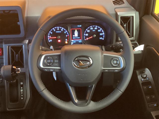 タフト G クロムベンチャー 届出済未使用車 禁煙車 衝突軽減B スカイルーフ 電子パーキング 前席シートヒーター LEDヘッドライト フォグライト スマートキー プッシュスタート アイドリングストップ 革巻きステアリング(6枚目)