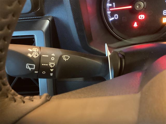 タフト G クロムベンチャー 届出済未使用車 禁煙車 衝突軽減B スカイルーフ 電子パーキング 前席シートヒーター LEDヘッドライト フォグライト スマートキー プッシュスタート アイドリングストップ 革巻きステアリング(46枚目)