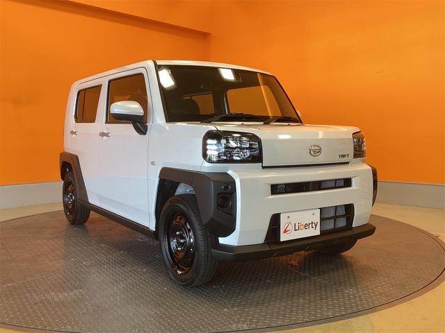 タフト X 届出済未使用車 禁煙車 衝突軽減B スカイルーフ LEDヘッドライト スマートキー プッシュスタート アイドリングストップ 電子パーキング ステアリングスイッチ 電動格納ミラー バックカメラ(16枚目)