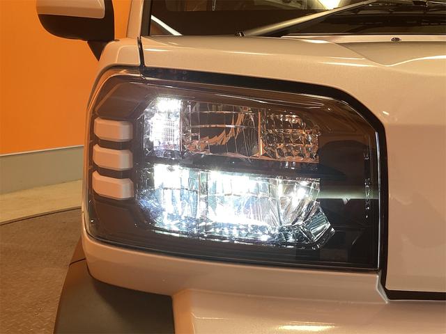 タフト X 届出済未使用車 禁煙車 衝突軽減B スカイルーフ LEDヘッドライト スマートキー プッシュスタート アイドリングストップ 電子パーキング ステアリングスイッチ 電動格納ミラー バックカメラ(29枚目)