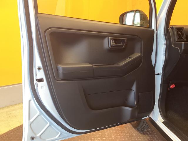 タフト X 届出済未使用車 禁煙車 衝突軽減B スカイルーフ LEDヘッドライト スマートキー プッシュスタート アイドリングストップ 電子パーキング ステアリングスイッチ 電動格納ミラー バックカメラ(38枚目)