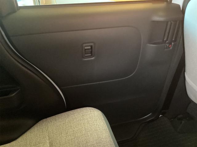 ムーヴキャンバス ストライプスＧ　バックカメラ　両側電動スライドドア　クリアランスソナー　衝突被害軽減システム　オートライト　スマートキー　アイドリングストップ　電動格納ミラー　シートヒーター　ベンチシート　ＣＶＴ　ＡＢＳ　ＥＳＣ（41枚目）