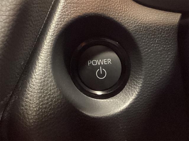 カローラクロス ハイブリッド　Ｚ　ＥＴＣ　バックカメラ　オートクルーズコントロール　レーンアシスト　ナビ　ＴＶ　オートマチックハイビーム　オートライト　電動リアゲート　アルミホイール　スマートキー　電動格納ミラー　シートヒーター（14枚目）