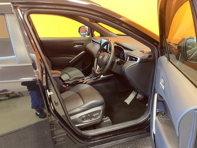 カローラクロス ハイブリッド　Ｚ　ＥＴＣ　バックカメラ　オートクルーズコントロール　レーンアシスト　ナビ　ＴＶ　オートマチックハイビーム　オートライト　電動リアゲート　アルミホイール　スマートキー　電動格納ミラー　シートヒーター（35枚目）