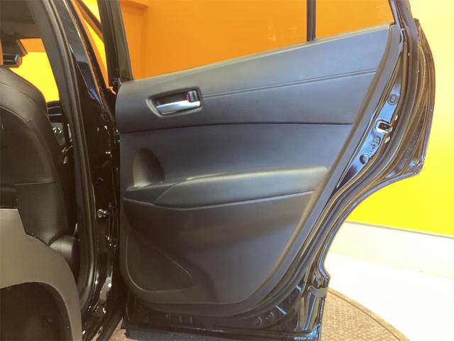 カローラクロス ハイブリッド　Ｚ　ＥＴＣ　バックカメラ　オートクルーズコントロール　レーンアシスト　ナビ　ＴＶ　オートマチックハイビーム　オートライト　電動リアゲート　アルミホイール　スマートキー　電動格納ミラー　シートヒーター（39枚目）