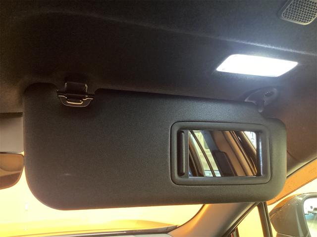 カローラクロス ハイブリッド　Ｚ　ＥＴＣ　バックカメラ　オートクルーズコントロール　レーンアシスト　ナビ　ＴＶ　オートマチックハイビーム　オートライト　電動リアゲート　アルミホイール　スマートキー　電動格納ミラー　シートヒーター（49枚目）