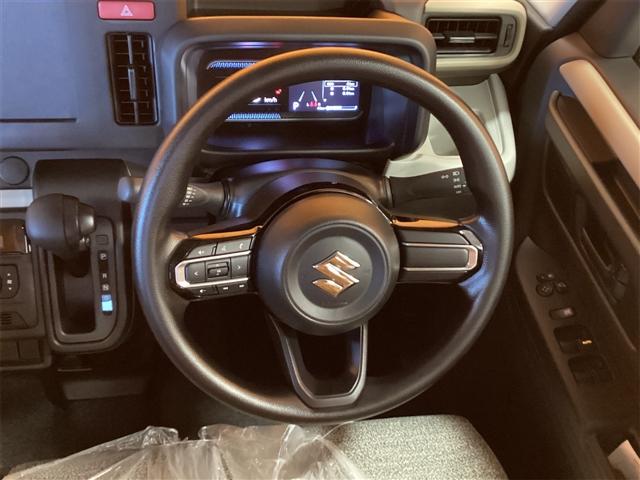 スペーシア ハイブリッドＧ　届出済未使用車　禁煙車　スズキセーフティサポート　ＬＥＤライト　スマートキー　プッシュスタート　アイドリングストップ　両側スライドドア　ステアリングスイッチ　電動格納ミラー　ヘッドライトレベライザー（6枚目）