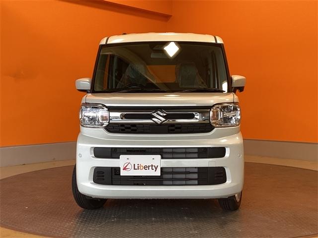 スペーシア ハイブリッドＧ　届出済未使用車　禁煙車　スズキセーフティサポート　ＬＥＤライト　スマートキー　プッシュスタート　アイドリングストップ　両側スライドドア　ステアリングスイッチ　電動格納ミラー　ヘッドライトレベライザー（15枚目）