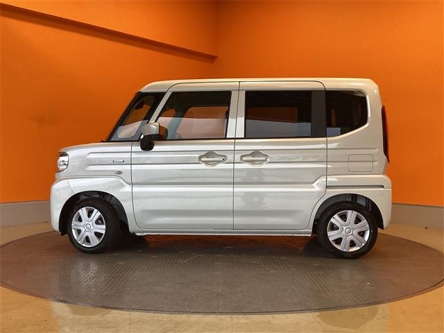 スペーシア ハイブリッドＧ　届出済未使用車　禁煙車　スズキセーフティサポート　ＬＥＤライト　スマートキー　プッシュスタート　アイドリングストップ　両側スライドドア　ステアリングスイッチ　電動格納ミラー　ヘッドライトレベライザー（25枚目）