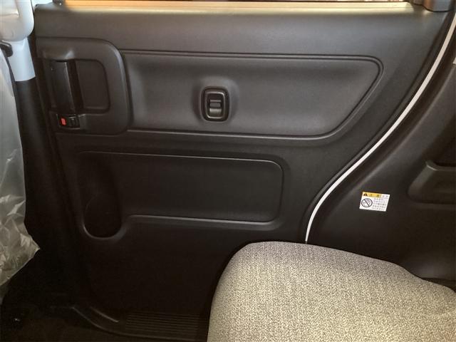 スペーシア ハイブリッドＧ　届出済未使用車　禁煙車　スズキセーフティサポート　ＬＥＤライト　スマートキー　プッシュスタート　アイドリングストップ　両側スライドドア　ステアリングスイッチ　電動格納ミラー　ヘッドライトレベライザー（44枚目）