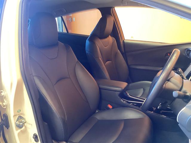 プリウス Ａツーリングセレクション　ＥＴＣ　クリアランスソナー　レーンアシスト　オートクルーズコントロール　パークアシスト　衝突被害軽減システム　バックカメラ　ナビ　ＴＶ　アルミホイール　オートマチックハイビーム（43枚目）