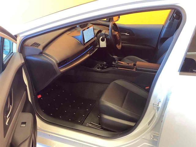 プリウス Ｚ　純正ディスプレイオーディオ　全周囲カメラ　ナビ　ＴＶ　クリアランスソナー　レーンアシスト　オートクルーズコントロール　衝突被害軽減システム　アルミホイール　オートマチックハイビーム　ＬＥＤヘッドランプ（30枚目）