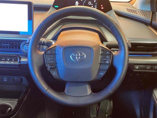 プリウス Ｚ　純正ディスプレイオーディオ　全周囲カメラ　ナビ　ＴＶ　クリアランスソナー　レーンアシスト　オートクルーズコントロール　衝突被害軽減システム　アルミホイール　オートマチックハイビーム　ＬＥＤヘッドランプ（45枚目）