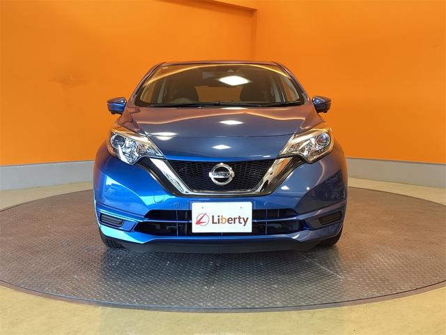 ノート X 純正ナビ ETC 全周囲カメラ クリアランスソナー レーンアシスト 衝突被害軽減システム オートライト スマートキー アイドリングストップ 電動格納ミラー CVT 盗難防止システム(17枚目)