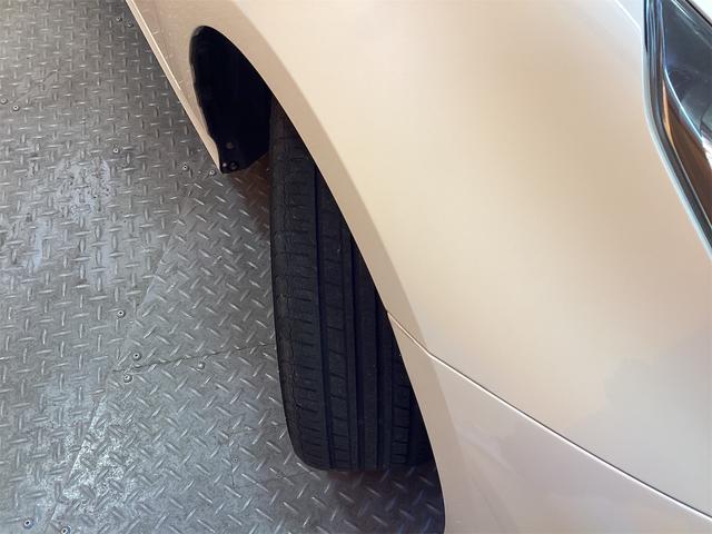 プリウス Ｓツーリングセレクション　ＥＴＣ　バックカメラ　ナビ　ＴＶ　オートクルーズコントロール　レーンアシスト　アルミホイール　オートマチックハイビーム　オートライト　ＬＥＤヘッドランプ　スマートキー（26枚目）