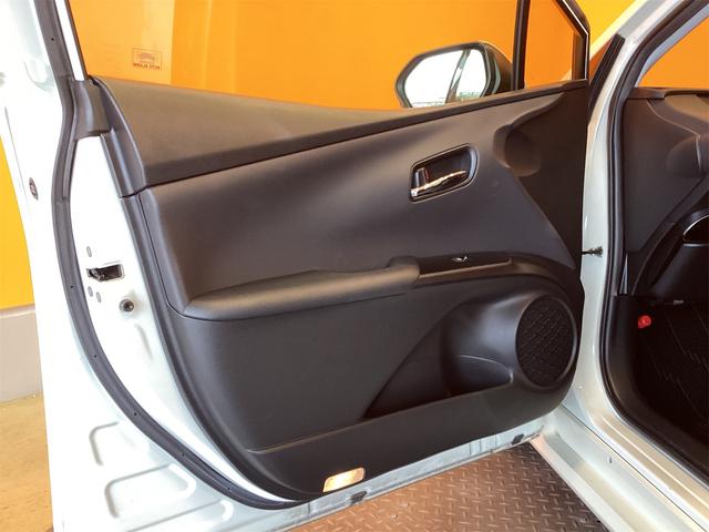 プリウス Ｓツーリングセレクション　ＥＴＣ　バックカメラ　ナビ　ＴＶ　オートクルーズコントロール　レーンアシスト　アルミホイール　オートマチックハイビーム　オートライト　ＬＥＤヘッドランプ　スマートキー（40枚目）