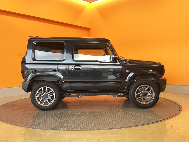 ジムニー ＸＣ　４ＷＤ　バックカメラ　ナビ　ＴＶ　オートクルーズコントロール　レーンアシスト　衝突被害軽減システム　オートライト　ヘッドライトウォッシャー　スマートキー　アイドリングストップ　電動格納ミラー（17枚目）