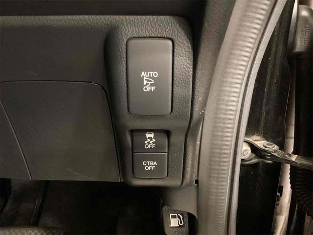 Ｎ－ＢＯＸカスタム Ｇ　ターボＳＳパッケージ　純正ナビ　ＥＴＣ　バックカメラ　両側電動スライドドア　ＴＶ　オートクルーズコントロール　オートライト　アイドリングストップ　ＣＶＴ　ＥＳＣ　ＣＤ　ＤＶＤ再生　ＵＳＢ（12枚目）