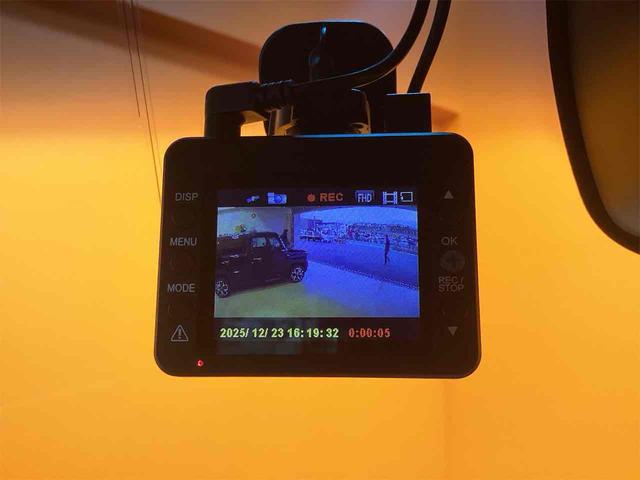 Ｎ－ＢＯＸカスタム Ｇ　ターボＳＳパッケージ　純正ナビ　ＥＴＣ　バックカメラ　両側電動スライドドア　ＴＶ　オートクルーズコントロール　オートライト　アイドリングストップ　ＣＶＴ　ＥＳＣ　ＣＤ　ＤＶＤ再生　ＵＳＢ（26枚目）