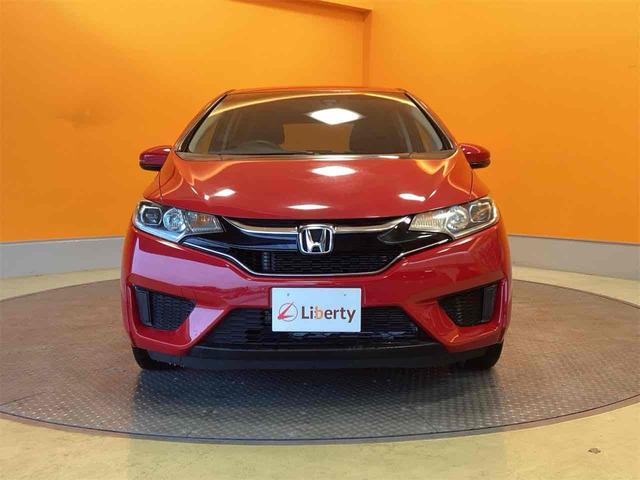 フィット １３Ｇ・Ｌパッケージ　ファインエディション　ＥＴＣ　バックカメラ　ナビ　ＴＶ　オートクルーズコントロール　衝突被害軽減システム　アルミホイール　オートライト　ＬＥＤヘッドランプ　スマートキー　アイドリングストップ　電動格納ミラー　ＣＶＴ（17枚目）