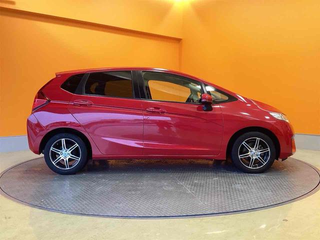 フィット １３Ｇ・Ｌパッケージ　ファインエディション　ＥＴＣ　バックカメラ　ナビ　ＴＶ　オートクルーズコントロール　衝突被害軽減システム　アルミホイール　オートライト　ＬＥＤヘッドランプ　スマートキー　アイドリングストップ　電動格納ミラー　ＣＶＴ（19枚目）