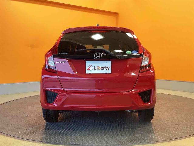 フィット １３Ｇ・Ｌパッケージ　ファインエディション　ＥＴＣ　バックカメラ　ナビ　ＴＶ　オートクルーズコントロール　衝突被害軽減システム　アルミホイール　オートライト　ＬＥＤヘッドランプ　スマートキー　アイドリングストップ　電動格納ミラー　ＣＶＴ（22枚目）