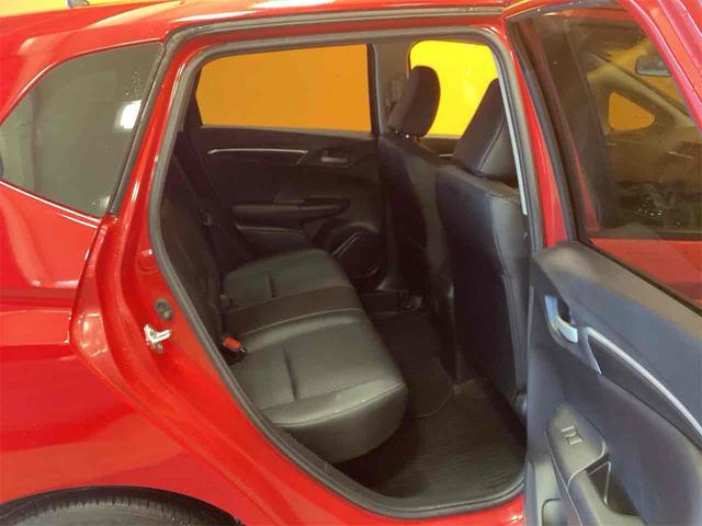 フィット １３Ｇ・Ｌパッケージ　ファインエディション　ＥＴＣ　バックカメラ　ナビ　ＴＶ　オートクルーズコントロール　衝突被害軽減システム　アルミホイール　オートライト　ＬＥＤヘッドランプ　スマートキー　アイドリングストップ　電動格納ミラー　ＣＶＴ（36枚目）