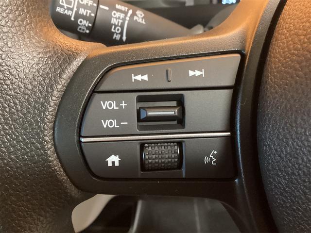 Ｎ－ＢＯＸ ベースグレード　バックカメラ　両側スライド・片側電動　クリアランスソナー　オートクルーズコントロール　レーンアシスト　オートライト　スマートキー　アイドリングストップ　シートヒーター　ベンチシート　ＣＶＴ　ＥＳＣ（7枚目）