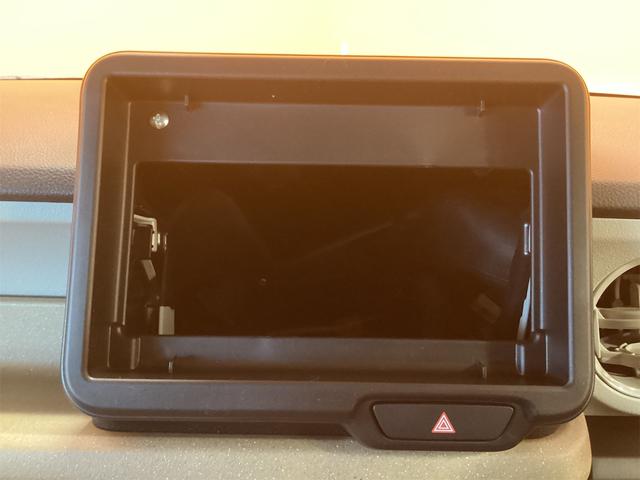 Ｎ－ＢＯＸ ベースグレード　バックカメラ　両側スライド・片側電動　クリアランスソナー　オートクルーズコントロール　レーンアシスト　オートライト　スマートキー　アイドリングストップ　シートヒーター　ベンチシート　ＣＶＴ　ＥＳＣ（9枚目）