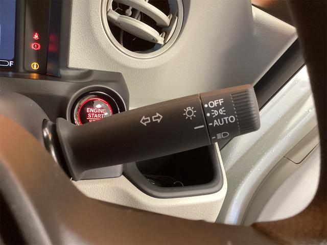 Ｎ－ＢＯＸ ベースグレード　バックカメラ　両側スライド・片側電動　クリアランスソナー　オートクルーズコントロール　レーンアシスト　オートライト　スマートキー　アイドリングストップ　シートヒーター　ベンチシート　ＣＶＴ　ＥＳＣ（12枚目）