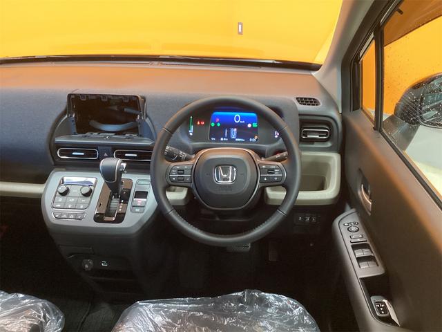 フリード ｅ：ＨＥＶエアー　ＥＸ　バックカメラ　クリアランスソナー　オートクルーズコントロール　レーンアシスト　衝突被害軽減システム　両側電動スライドドア　オートライト　ＬＥＤヘッドランプ　スマートキー　アイドリングストップ（5枚目）