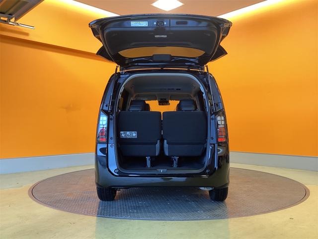 フリード ｅ：ＨＥＶエアー　ＥＸ　バックカメラ　クリアランスソナー　オートクルーズコントロール　レーンアシスト　衝突被害軽減システム　両側電動スライドドア　オートライト　ＬＥＤヘッドランプ　スマートキー　アイドリングストップ（42枚目）