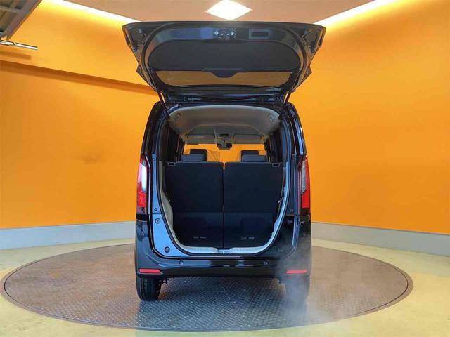 Ｎ－ＢＯＸ ベースグレード　両側スライド・片側電動　クリアランスソナー　オートクルーズコントロール　衝突被害軽減システム　スマートキー　アイドリングストップ　電動格納ミラー　シートヒーター　ベンチシート　ＣＶＴ　ＡＢＳ　ＥＳＣ（22枚目）