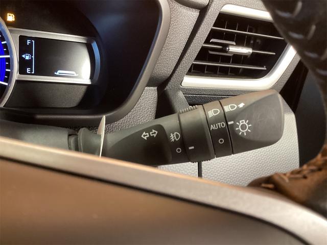 ルーミー カスタムＧ　ＥＴＣ　全周囲カメラ　ＴＶ　両側電動スライドドア　クリアランスソナー　オートクルーズコントロール　衝突被害軽減システム　アルミホイール　オートライト　ＬＥＤヘッドランプ（28枚目）