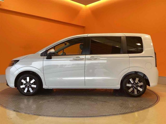 フリード ｅ：ＨＥＶエアー　ＥＸ　バックカメラ　クリアランスソナー　オートクルーズコントロール　レーンアシスト　衝突被害軽減システム　両側電動スライドドア　オートライト　ＬＥＤヘッドランプ　スマートキー　電動格納ミラー　シートヒーター（22枚目）