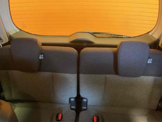 フリード ｅ：ＨＥＶエアー　ＥＸ　バックカメラ　クリアランスソナー　オートクルーズコントロール　レーンアシスト　衝突被害軽減システム　両側電動スライドドア　オートライト　ＬＥＤヘッドランプ　スマートキー　電動格納ミラー　シートヒーター（32枚目）