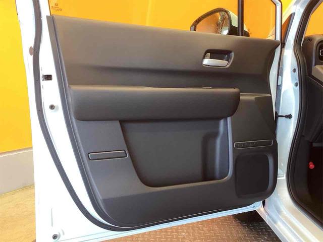 フリード ｅ：ＨＥＶエアー　ＥＸ　バックカメラ　クリアランスソナー　オートクルーズコントロール　レーンアシスト　衝突被害軽減システム　両側電動スライドドア　オートライト　ＬＥＤヘッドランプ　スマートキー　電動格納ミラー　シートヒーター（37枚目）