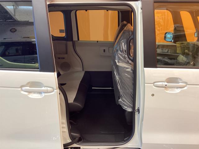 Ｎ－ＢＯＸ ベースグレード　バックカメラ　両側スライド・片側電動　クリアランスソナー　オートクルーズコントロール　衝突被害軽減システム　オートライト　スマートキー　アイドリングストップ　電動格納ミラー　シートヒーター（35枚目）