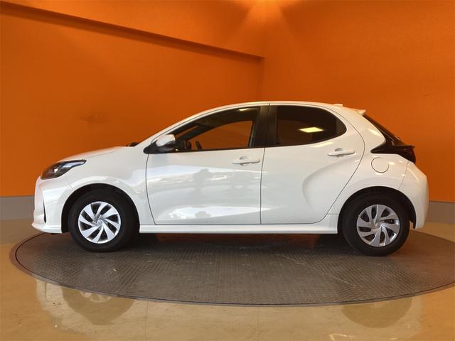 ヤリス ハイブリッドＸ　ＥＴＣ　バックカメラ　ナビ　オートクルーズコントロール　レーンアシスト　衝突被害軽減システム　オートマチックハイビーム　オートライト　キーレスエントリー　ＣＶＴ　盗難防止システム（25枚目）