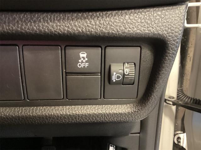 ＷＲ－Ｖ Ｚ　クリアランスソナー　オートクルーズコントロール　レーンアシスト　衝突被害軽減システム　オートライト　ＬＥＤヘッドランプ　アルミホイール　スマートキー　ＣＶＴ　盗難防止システム　ＵＳＢ　ＡＢＳ　ＥＳＣ（12枚目）