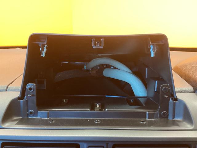 ＷＲ－Ｖ Ｚ　クリアランスソナー　オートクルーズコントロール　レーンアシスト　衝突被害軽減システム　オートライト　ＬＥＤヘッドランプ　アルミホイール　スマートキー　ＣＶＴ　盗難防止システム　ＵＳＢ　ＡＢＳ　ＥＳＣ（13枚目）