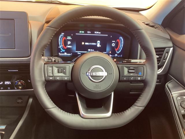 エクストレイル Ｘ　ｅ－４ＯＲＣＥ　４ＷＤ　全周囲カメラ　クリアランスソナー　オートクルーズコントロール　パワーシート　衝突被害軽減システム　オートマチックハイビーム　オートライト　ＬＥＤヘッドランプ　アルミホイール　スマートキー（6枚目）