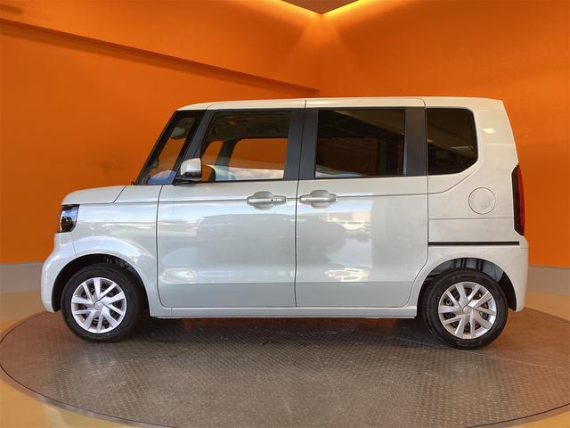 N-BOX ベースグレード バックカメラ 両側スライド・片側電動 オートクルーズコントロール オートライト スマートキー アイドリングストップ 電動格納ミラー シートヒーター CVT ESC USB エアコン パワーステアリング(25枚目)