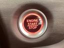 プッシュエンジンスタートシステム、エンジン始動・停止をワンタッチで行うことができます。