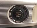 エンジン始動も楽チンです。イチイチ鍵を出す手間も無くなりますよ。